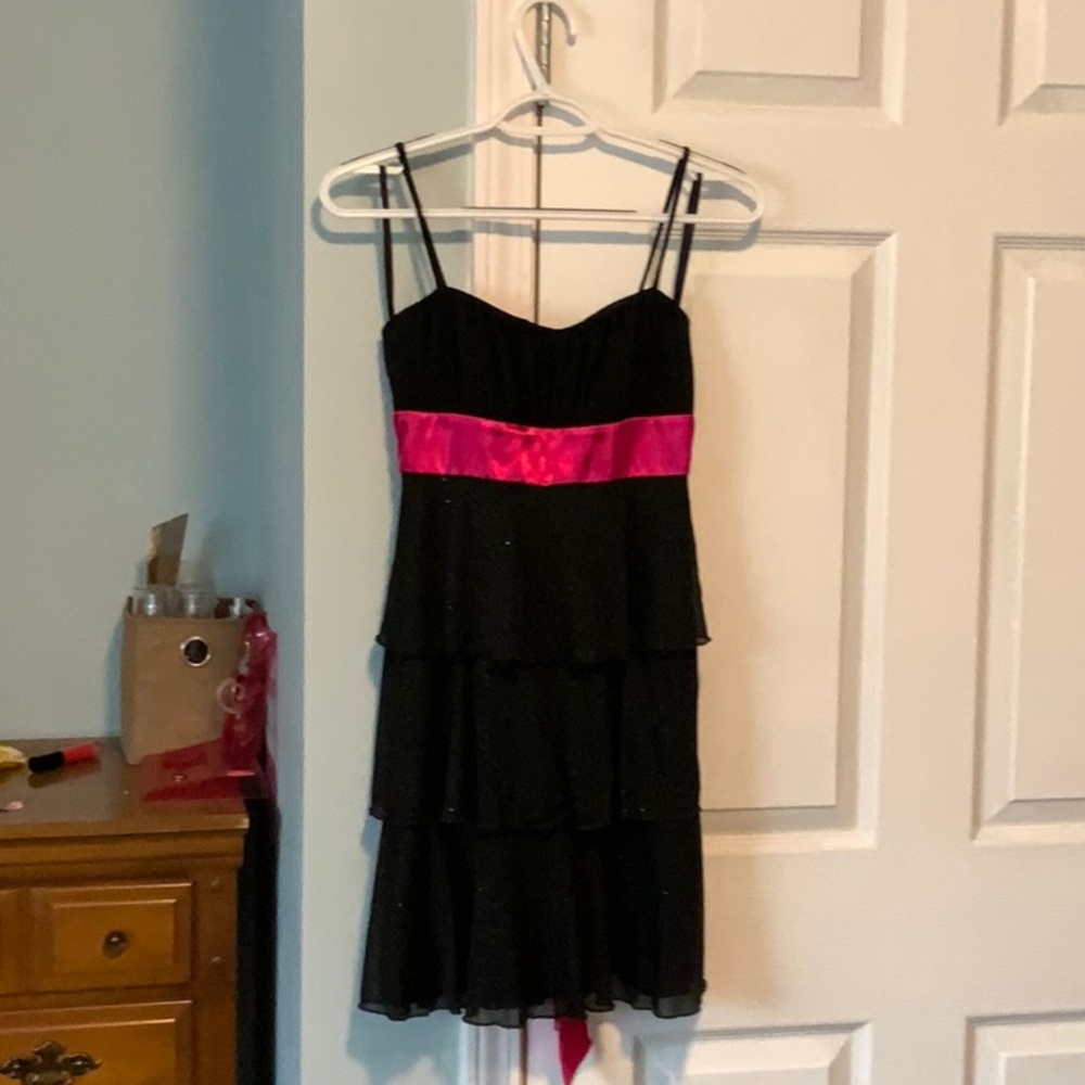 Sparkly mini dress - Picture 2 of 4